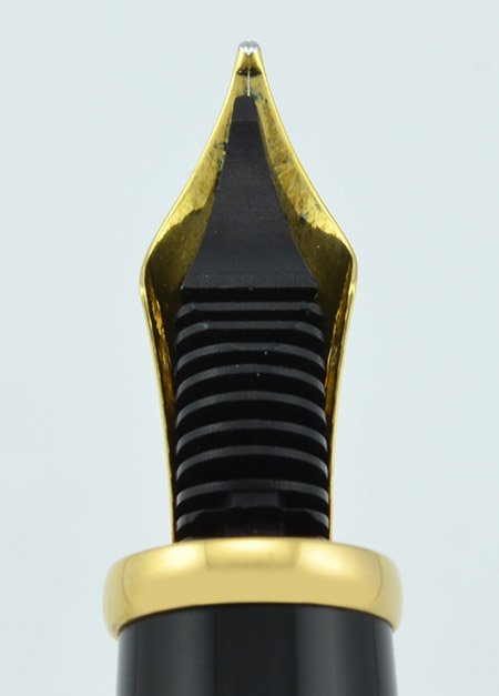 Cartier Diabolo Fountain Pen - Full Size, Black Composite, Gold